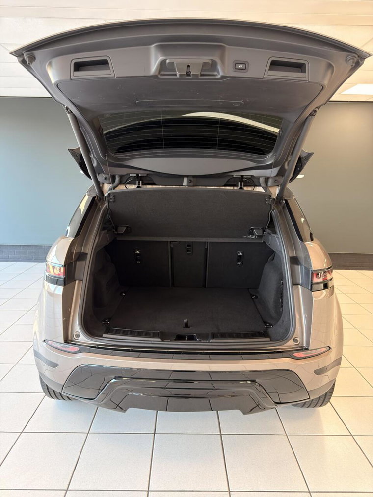 Vehicle Image 35