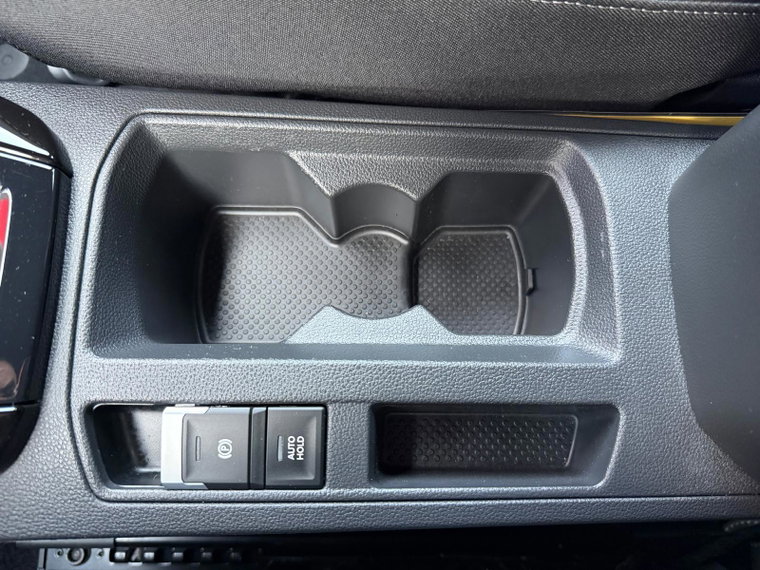 Vehicle Image 29