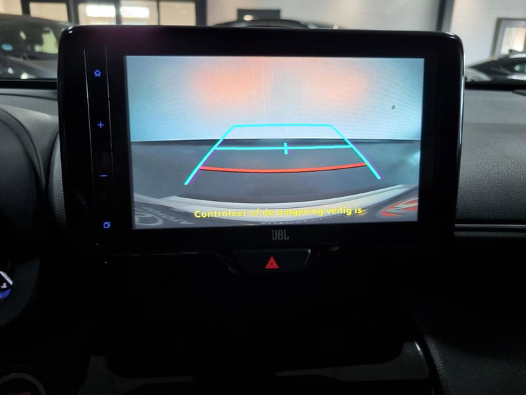 Vehicle Image 35
