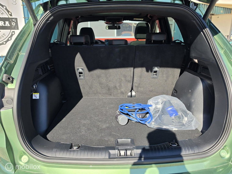 Vehicle Image 36