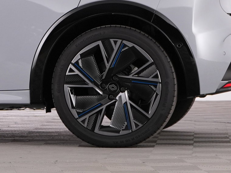 Vehicle Image 38