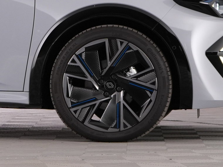 Vehicle Image 40