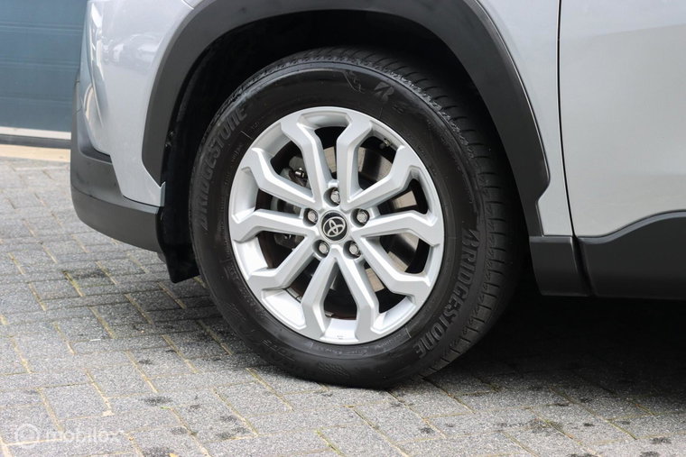 Vehicle Image 22