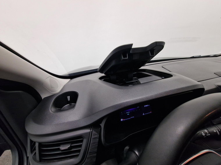 Vehicle Image 28