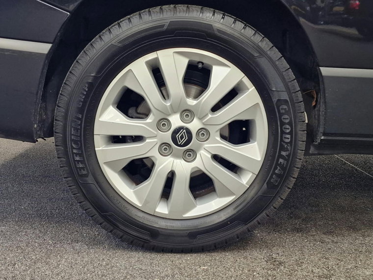 Vehicle Image 37