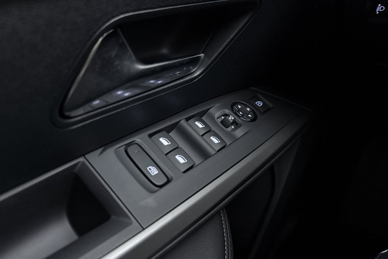 Vehicle Image 19