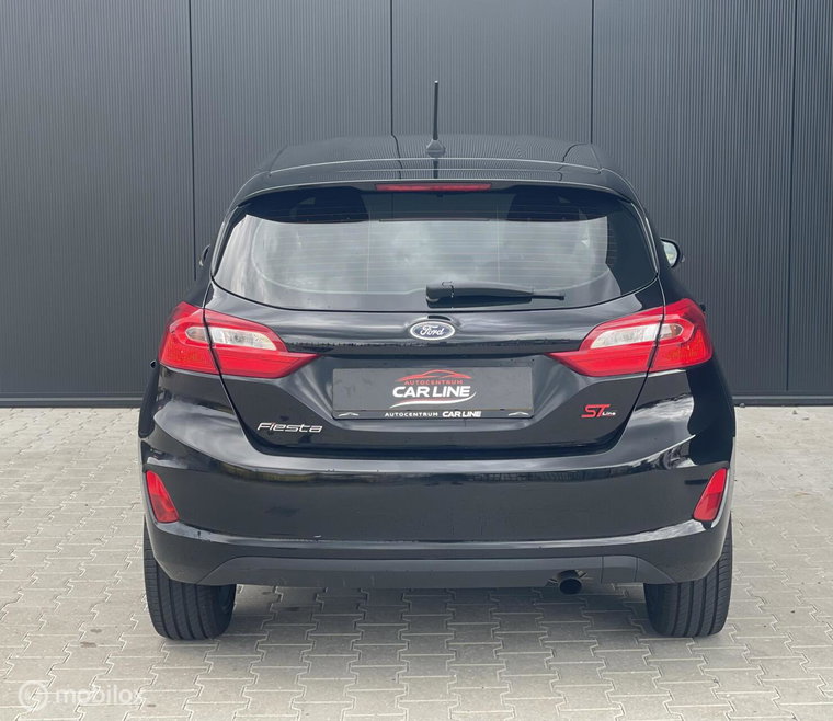 Vehicle Image 17