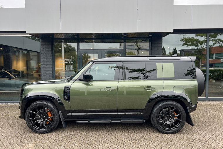 Vehicle Image 6