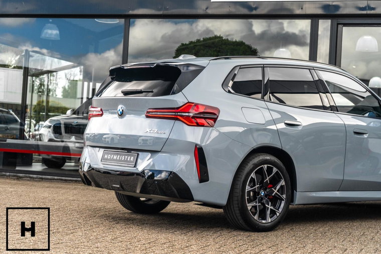 Vehicle Image 50