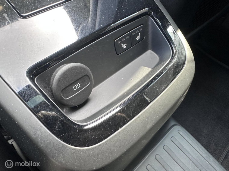 Vehicle Image 41