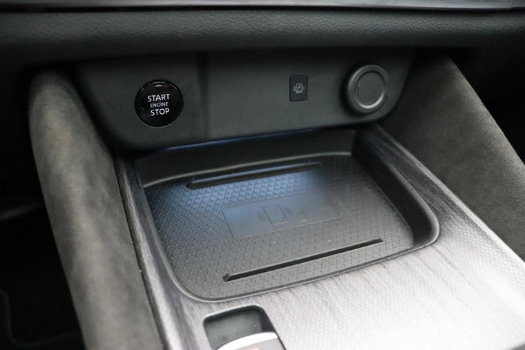 Vehicle Image 33