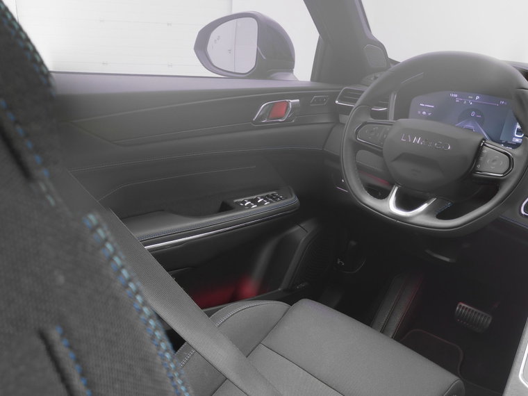 Vehicle Image 11
