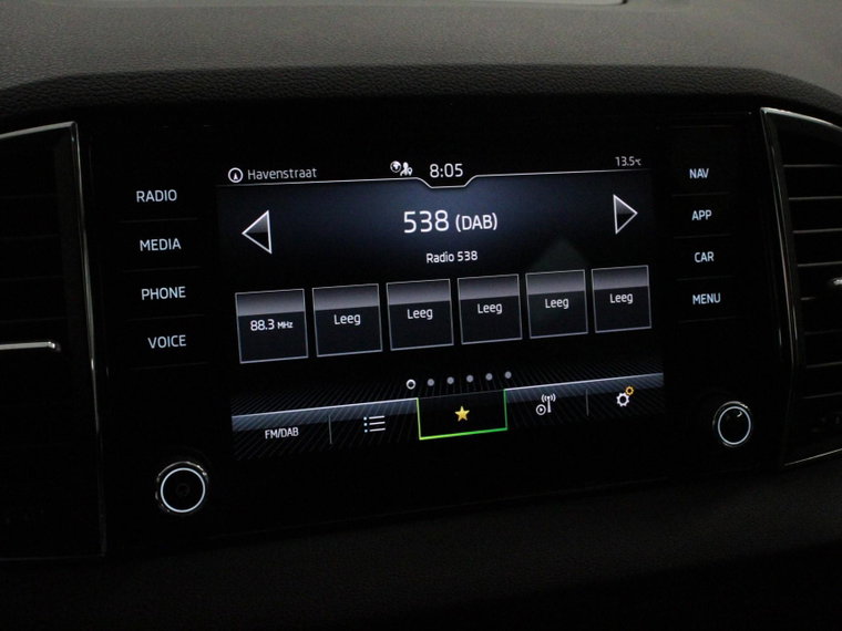 Vehicle Image 21
