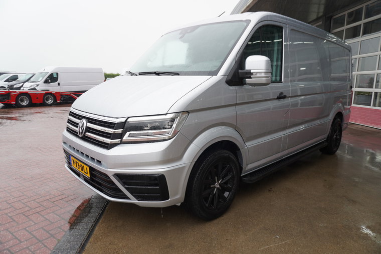 Vehicle Image 9
