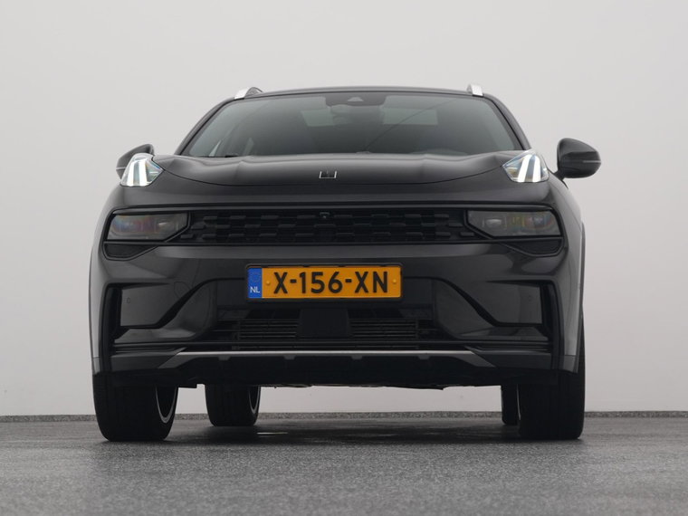 Vehicle Image 35