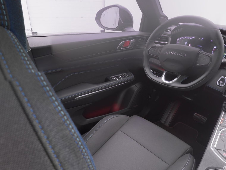 Vehicle Image 11
