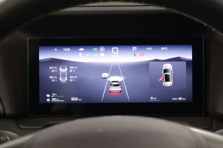 Vehicle Image 19