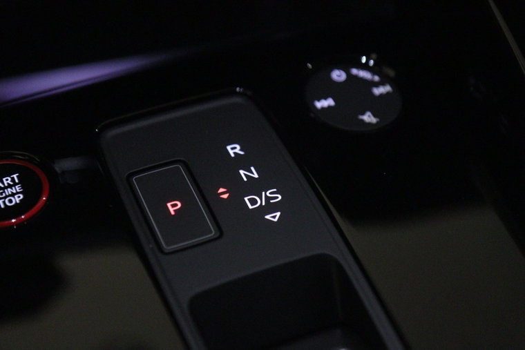 Vehicle Image 57