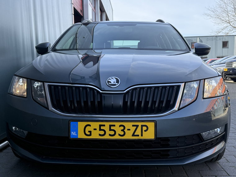 Vehicle Image 28
