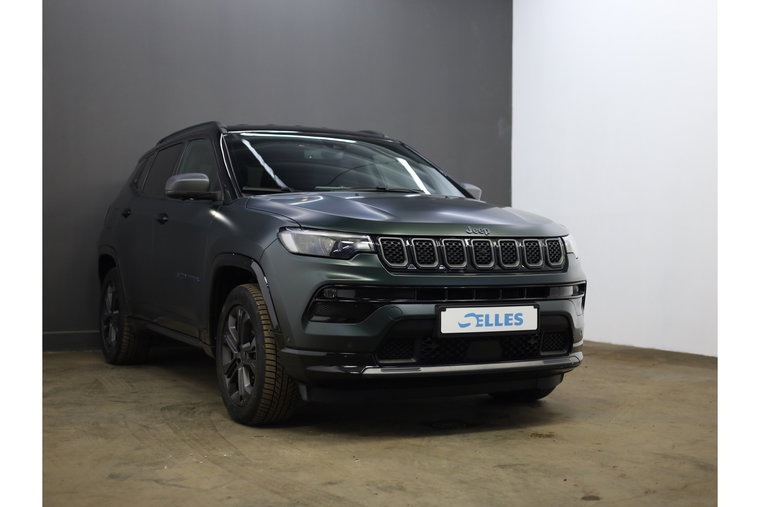 Vehicle Image 27