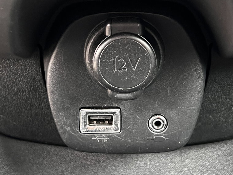 Vehicle Image 27