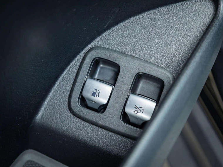 Vehicle Image 41