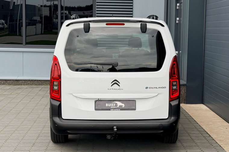 Vehicle Image 39