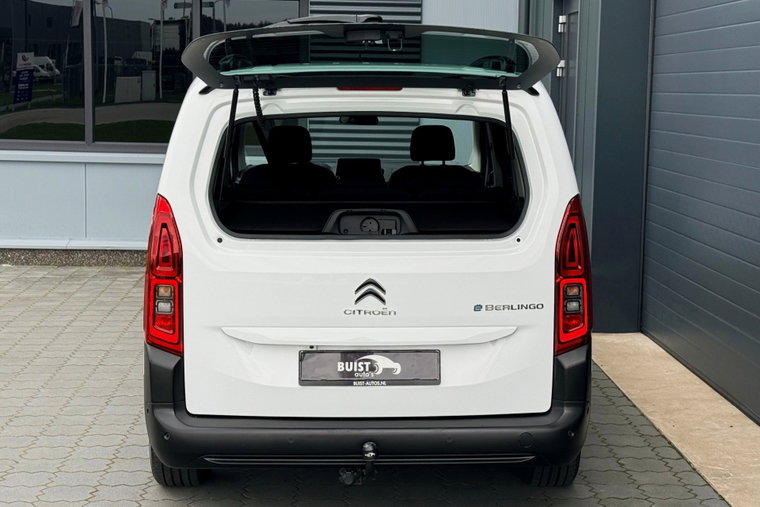 Vehicle Image 40