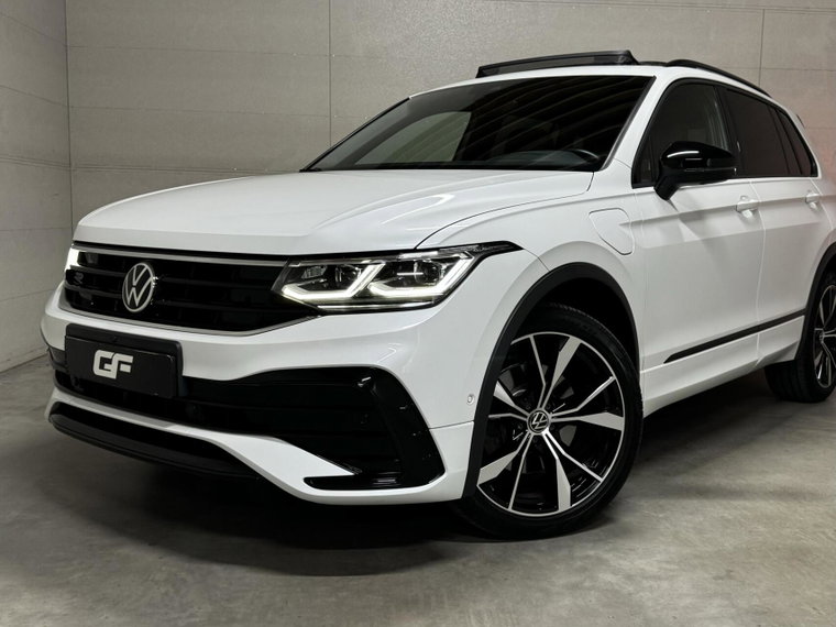 Vehicle Image 60