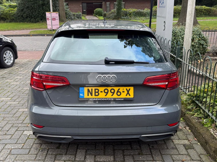 Vehicle Image 45
