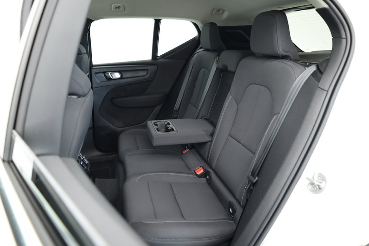 Vehicle Image 30