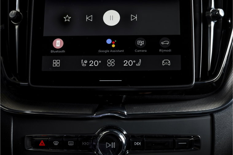 Vehicle Image 35