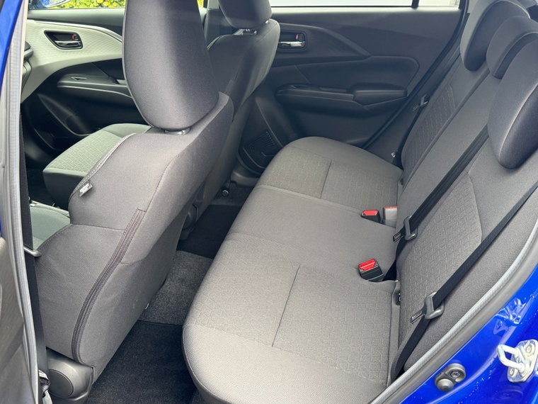 Vehicle Image 27