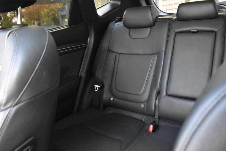 Vehicle Image 31