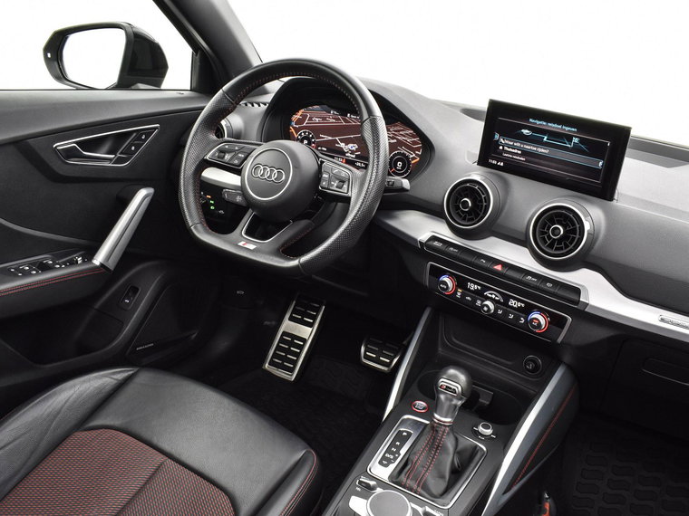 Vehicle Image 7