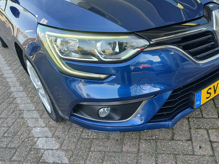 Vehicle Image 30