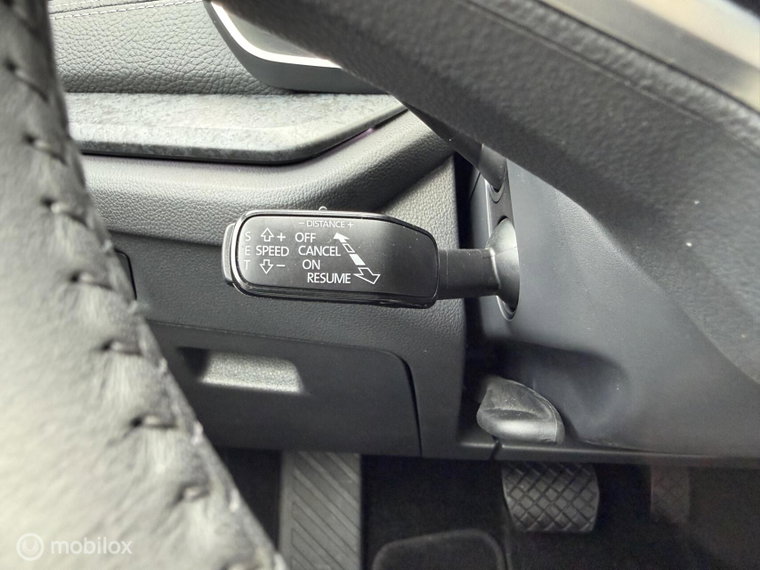 Vehicle Image 48