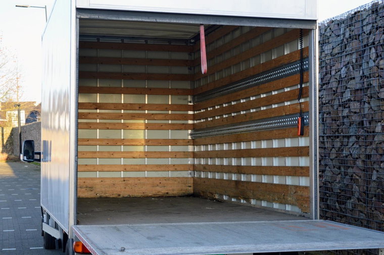 Vehicle Image 19
