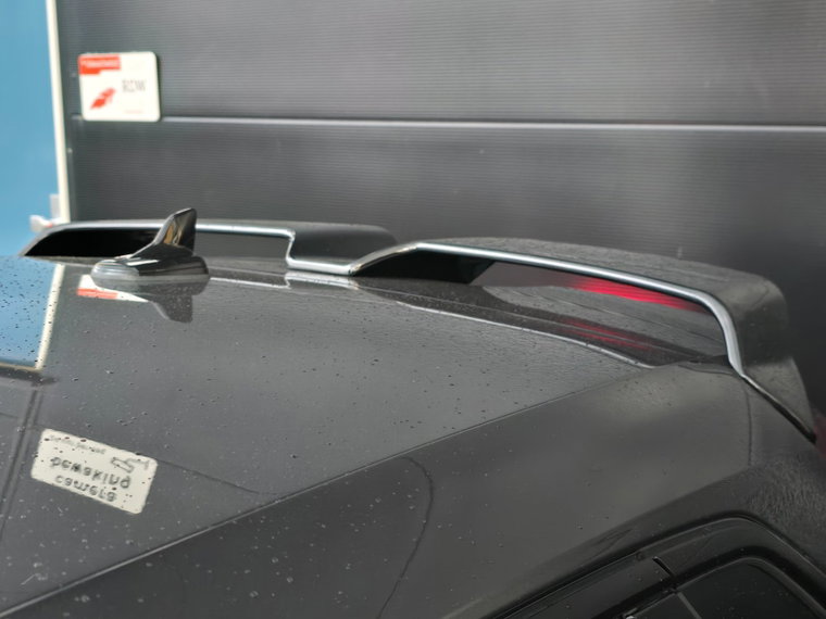 Vehicle Image 23