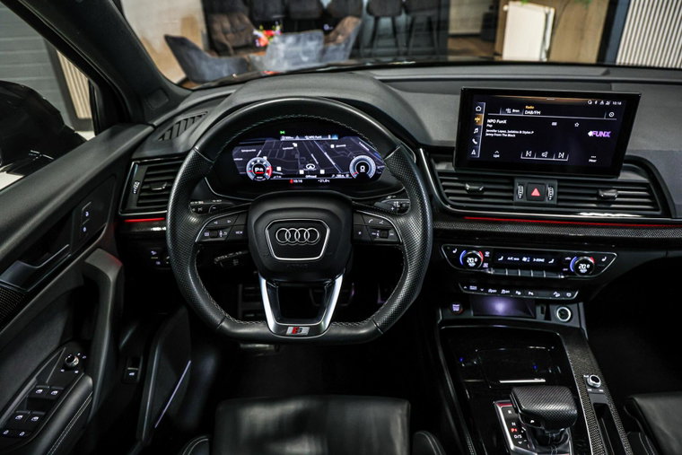 Vehicle Image 30