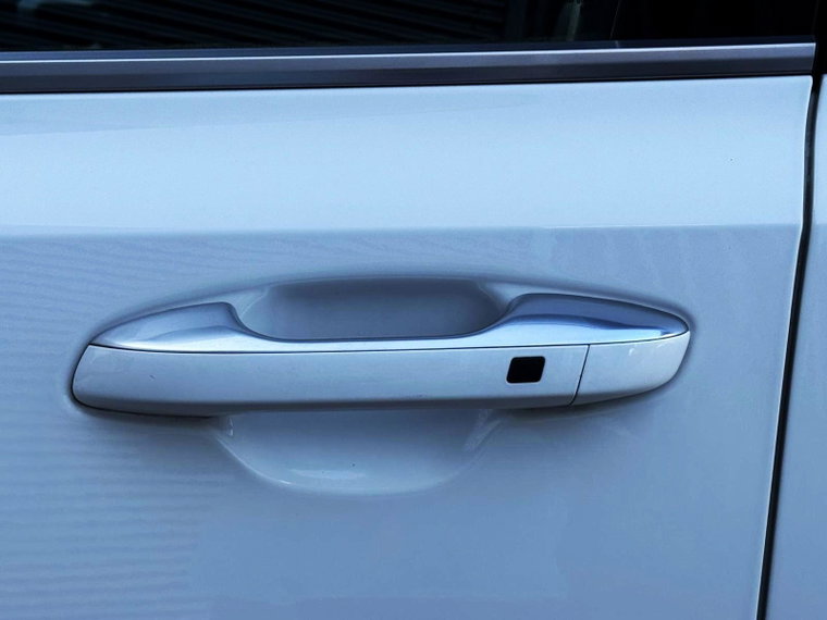 Vehicle Image 37
