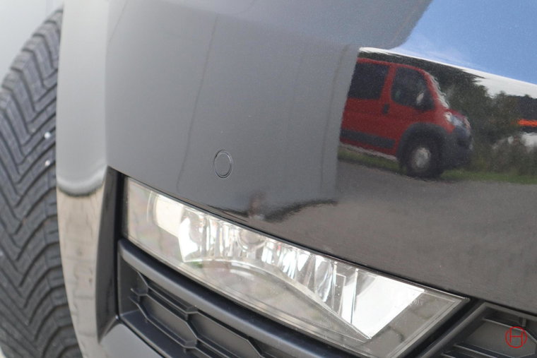 Vehicle Image 33
