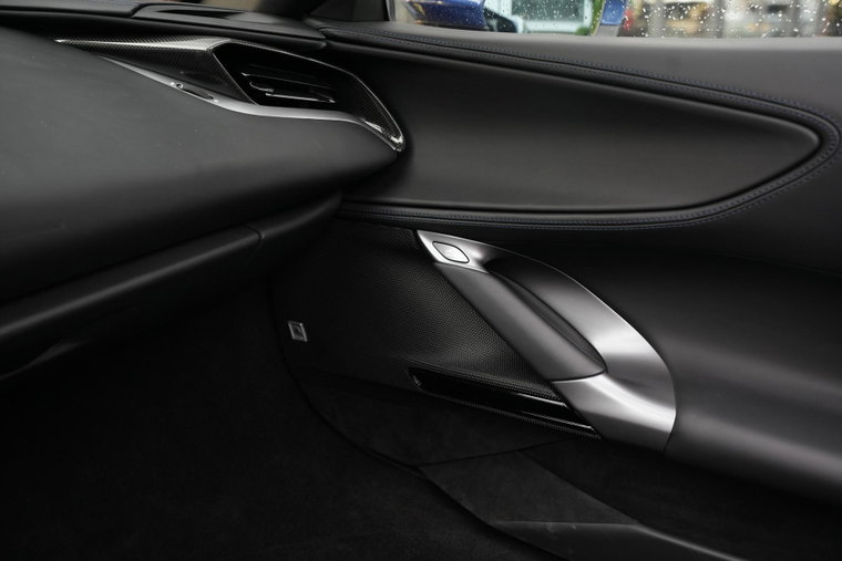 Vehicle Image 37