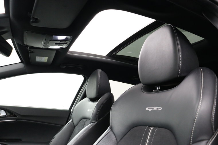 Vehicle Image 37