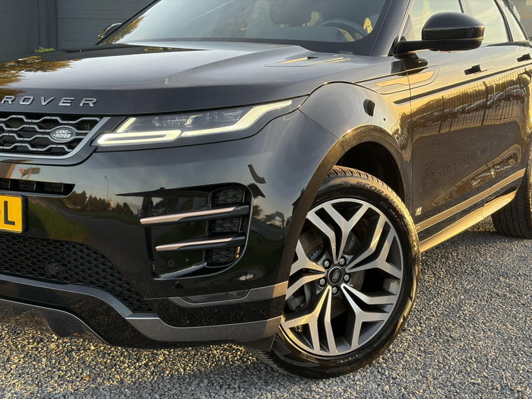 Vehicle Image 29