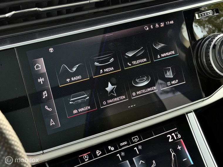 Vehicle Image 30