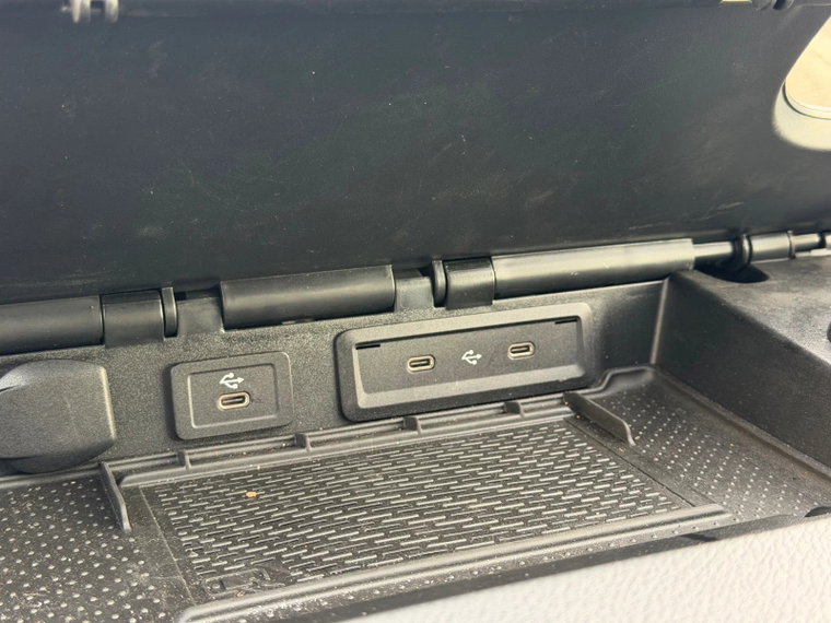 Vehicle Image 27