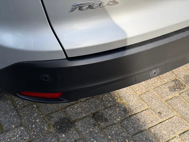 Vehicle Image 33