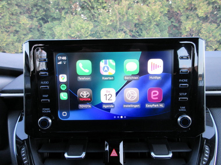 Vehicle Image 14