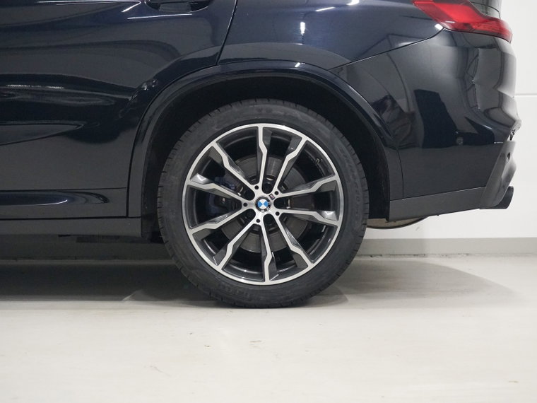 Vehicle Image 39